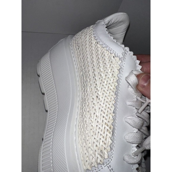 Casadei Nexus Hanoi Woman’s White On White Size US 8 1/2 EUC Made In Italy - Picture 16 of 16